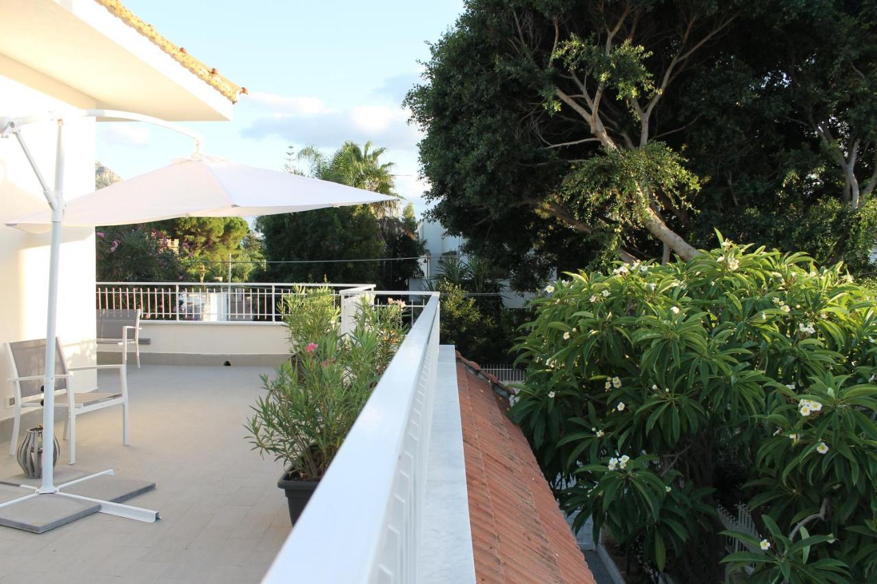Casa Vacanza Peppino! Palermo Kültér fotó